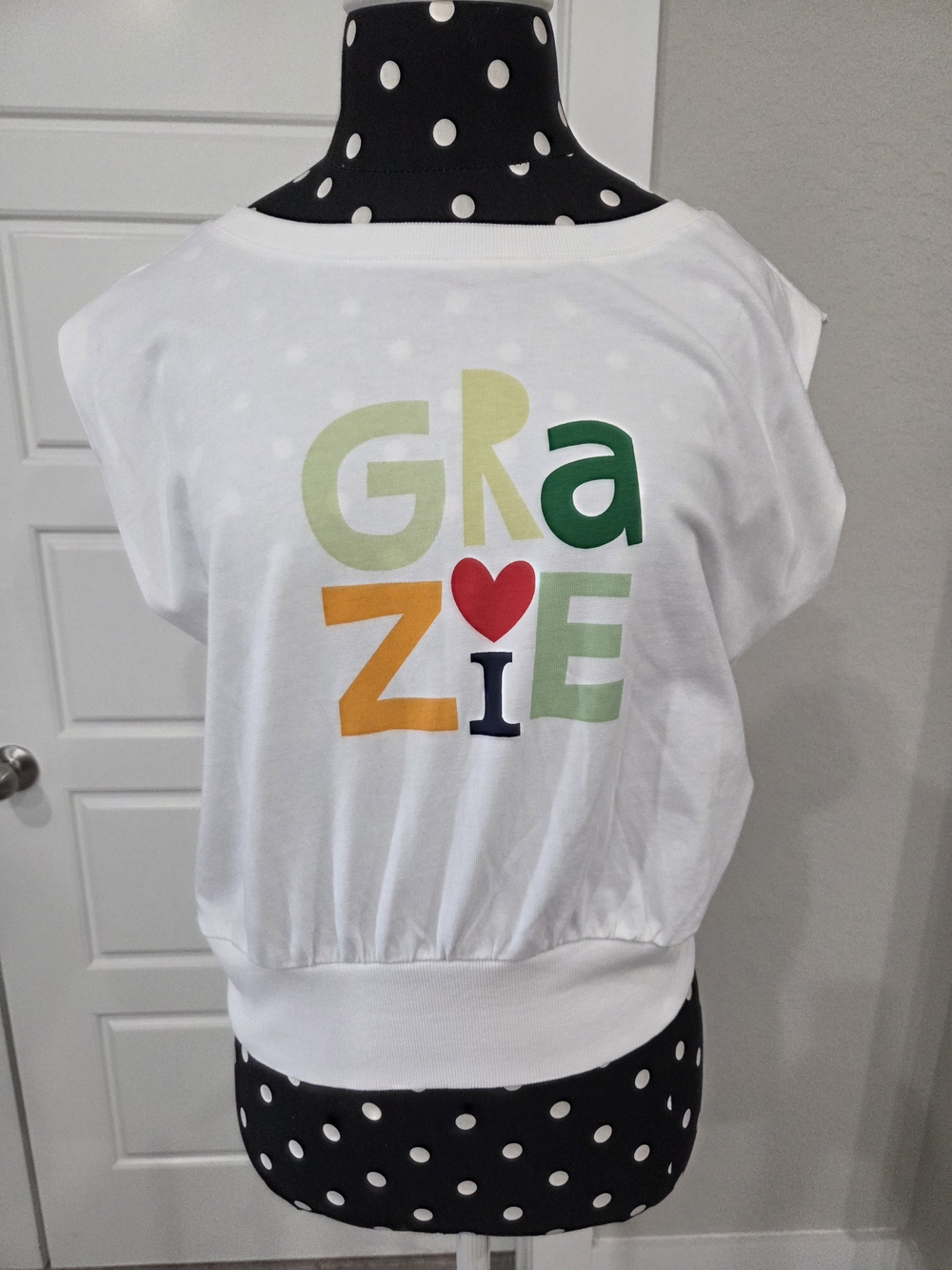 LOFT White Short Sleeve Tee with Multicolor 'GRAZIE' Graphic Size Small NWT